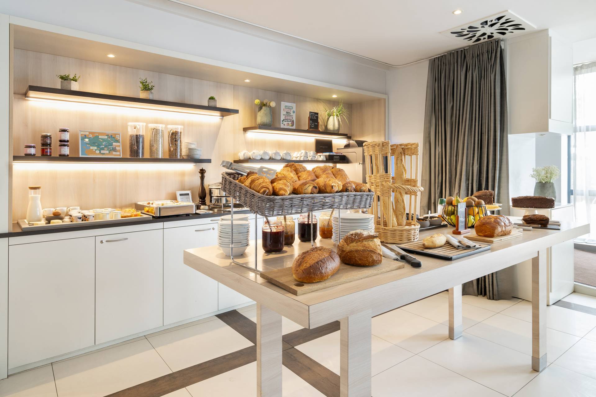 Le petit-déjeuner | Villa Saint-Antoine, Hôtel Spa près de Nantes